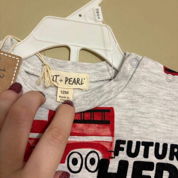 Kit + Pearl Baby Boy Girl Unisex Future Hero Firefighter Two Piece Set 12M - Picture 6 of 7